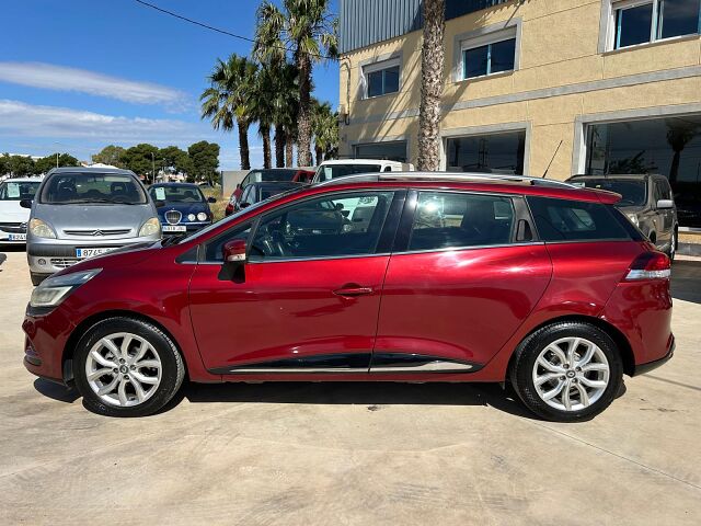 RENAULT CLIO DYNAMIQUE ESTATE 0.9 TCE SPANISH LHD IN SPAIN 56000 MILES 2016